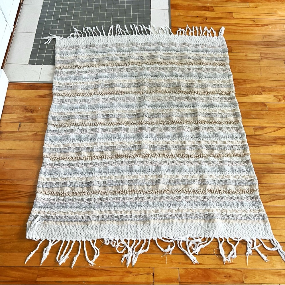London Kaye | Crochet Rug